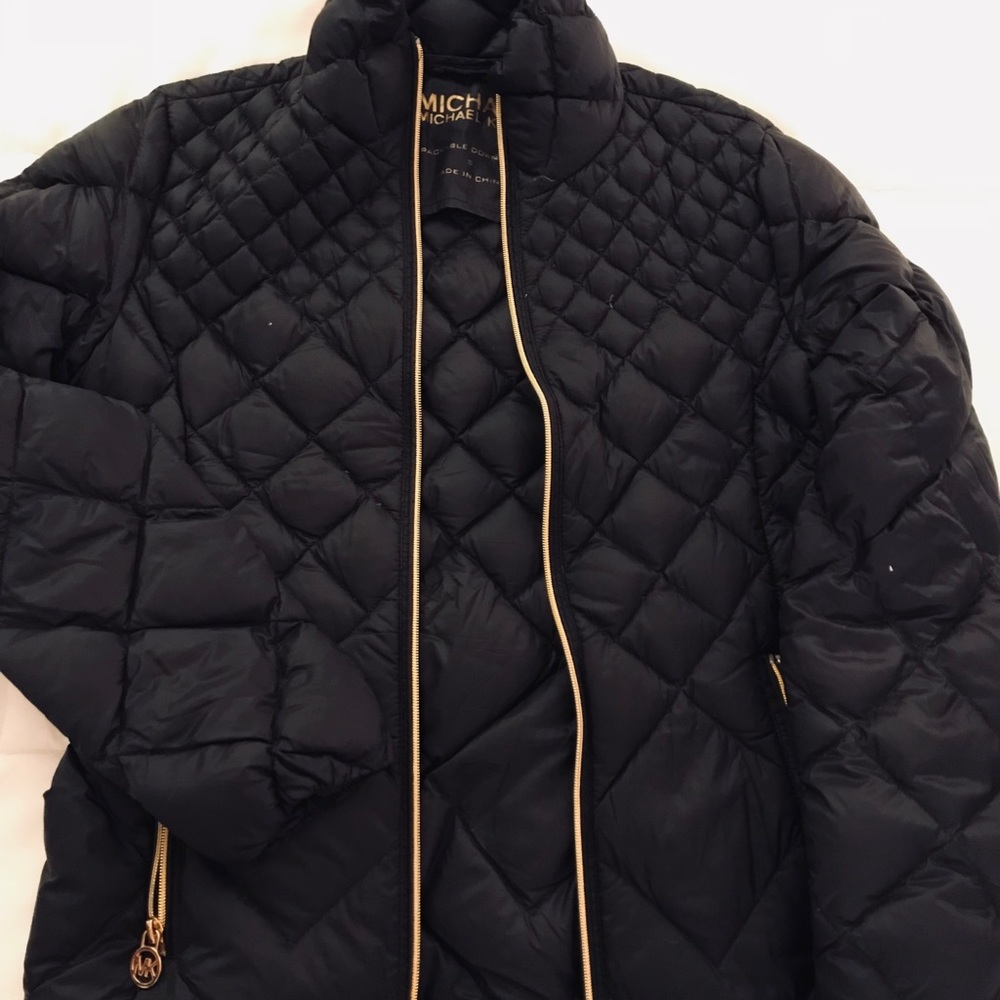 Michael Kors. Navy. Small. TODAY ONLY!!!
